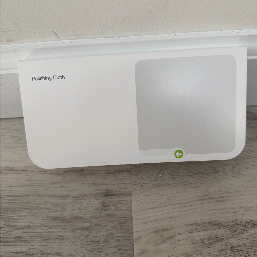 Apple cleaning cloth